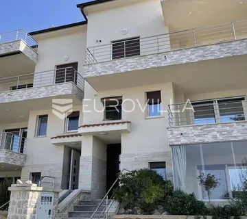 Krk, Njivice, NOVOGRADNJA, trosoban stan 80 m², parking, blizina mora - cover
