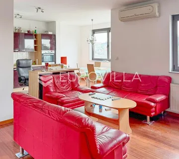 Zagreb, Bijenik, prekrasan trosoban stan 92 m² - cover