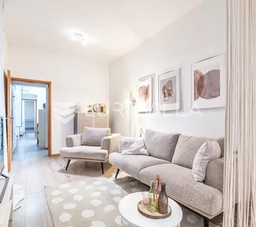 Zagreb, Zrinjevac, atraktivan dvosoban stan 50 m² - cover
