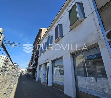 Osijek, Centar, poslovna zgrada 1078 m² na 4 etaže