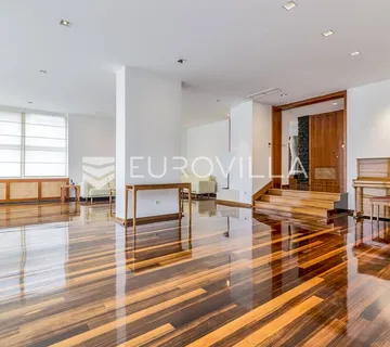 Zagreb, Mlinovi, luksuzna vila 860 m² na zemljištu 2600 m²
