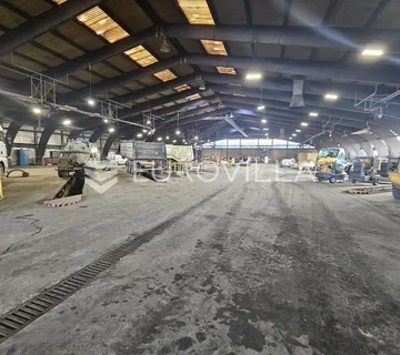 Osijek, Industrijska zona, poslovni kompleks 6000 m2 - Industrijska zona (Čepinska)