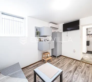 Zagreb, Trnje, jednosoban stan 30 m², parkirno mjesto