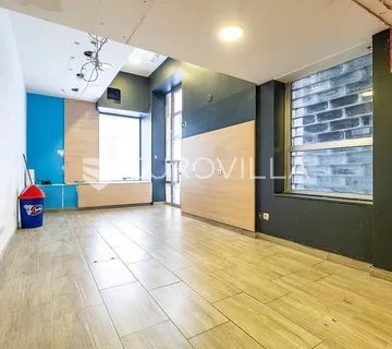 Zagreb, Vlaška, dvoetažni ulični poslovni prostor / lokal 35 m2 - cover