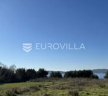 Zadar, Arbanasi, atraktivno građevinsko zemljište s pogledom na more, 412 m²