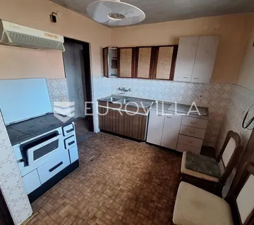 Ogulin, Sabljak Selo, kuća 350 m² s gospodarskim zgradama, 70 m do jezera Sabljaci - cover