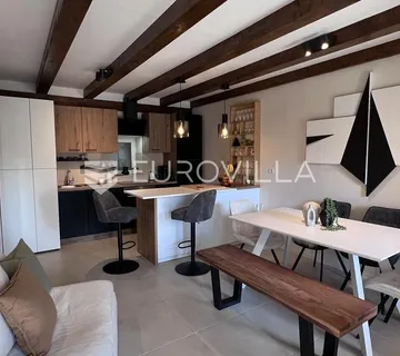 Istra, Kanfanar, potpuno renovirane dvije kamene kuće, useljive odmah, 130 m²