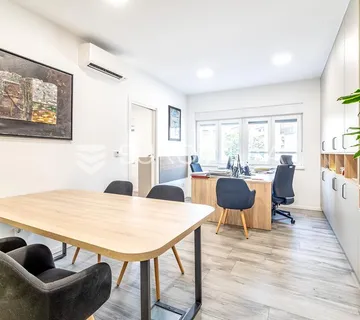 Zagreb, Donji grad, novouređen poslovni prostor, površine 82.40 m²