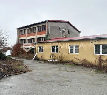 Vinkovci, Kanovci, skladišno, proizvodni pogon na zemljištu 5150 m²; odlična lokacija - cover
