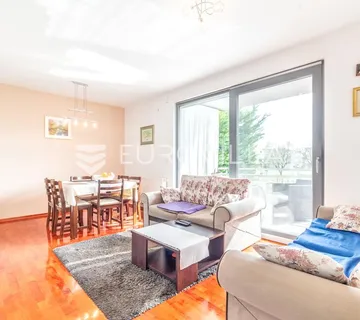 Sesvete, Kašinska, trosoban stan sa vrtom, prizemlje 66 m² - Sesvete, Zagreb