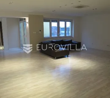 Gundulićeva četverosoban stan 180 m² - cover