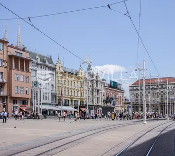 Zagreb, Strogi centar, luksuzan četverosoban stan s parkingom 130 m2 - cover