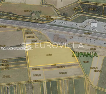 Županja, investicijsko zemljište uz autocestu A3 E70, 49.955 m²
