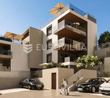 Primošten, trosoban apartman s pogledom na more