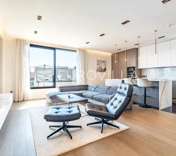 Zagreb, Maksimir, luksuzan peterosoban stan 150 m²