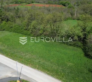 Istra, Žminj, građevinsko zemljište na mirnoj poziciji