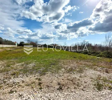 Istra, Svetvinčenat, građevinsko zemljište 639 m² - Štokovci, Svetvinčenat