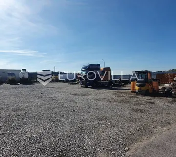 Sesvete, građevinsko zemljište gospodarska namjena 9.452 m2 - cover