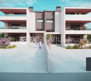 Istra, Barbariga, moderan stan s vrtom u novogradnji, 450 m od mora - Vodnjan
