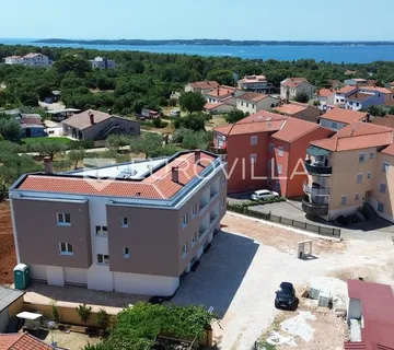 Istra, Peroj, atraktivan trosoban stan u novogradnji s garažom - Peroj, Vodnjan