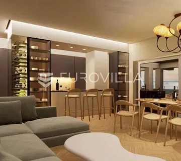 Rijeka, Kantrida, luksuzan trosoban penthouse površine 163 m²