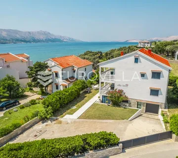 Zadar, Pag, kuća s apartmanima i pogledom na more