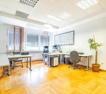 Zagreb, Radnička, uredski poslovni prostor 419 m² s parkirnim mjestima