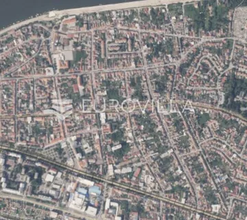 Osijek, Donji Grad, kuća za rušenje, zemljište površine 176m2