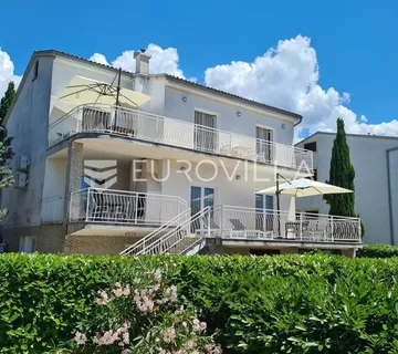 Crikvenica, Dramalj, prekrasna kuća sa 5 apartmana u blizini mora - cover