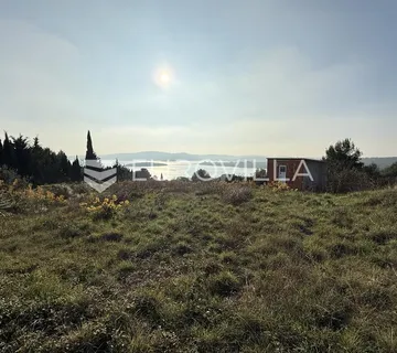 Medulin, Pomer, građevinsko zemljište s otvorenim pogledom na more, 1526 m²