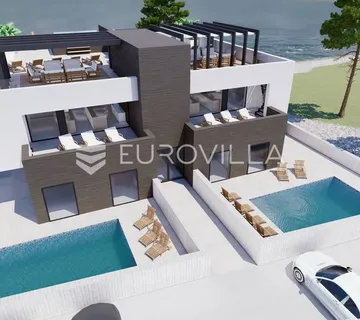 Vinjerac, luksuzan penthouse prvi red do mora sa krovnom terasom 134,85 m² - cover