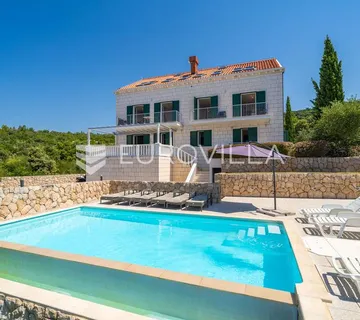 Cavtat, Kamena vila s bazenom 430 m² - cover