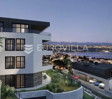 Opatija, Centar, trosoban stan, vrhunska novogradnja, pogled na more NKP 122 m2
