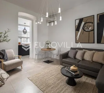 Istra, Pula, moderan dizajnerski stan,50 m², u strogom centru grada - Monte Zaro