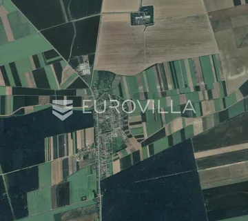Baranja, Kozarac, poljoprivredno zemljište uz šumu 1,2 ha - Kozarac, Čeminac