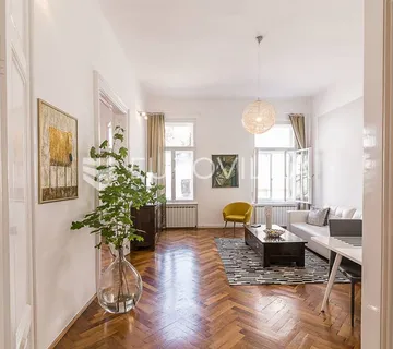 Strogi centar pješačka zona trosoban stan 86 m² - Zagreb