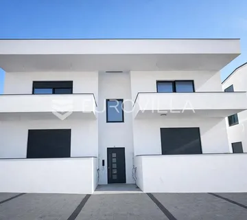 Otok Pag, Pag, dvosoban stan u novogradnji 62,45 m² - cover