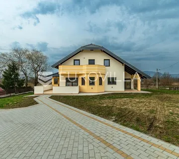 Novi Marof, Ključ, useljiva kuća spremna za stanovanje