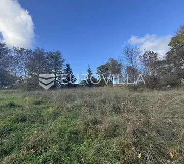 Istra, Heki, građevinsko zemljište 2000m2 u centru Istre - Heki, Pazin