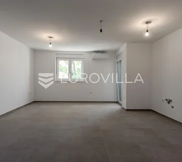 Istra, Pula, centar grada, novogradnja, lift - Medulin