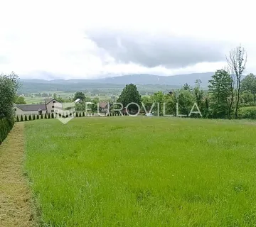 Plaški, građevinsko zemljište, 9800 m²