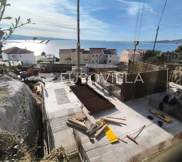 Omiška rivijera, dvosoban stan južne orijentacije na prvom katu novogradnje, 75.95 m²