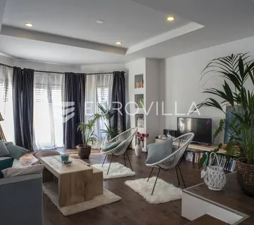 Okolica Zagreba, Martinišće, prekrasna kuća 150 m² na zemljištu 3000 m² - cover