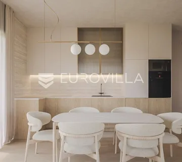 Istra, Umag — Green Tower Residence, moderan jednosoban stan s terasom na 5. katu