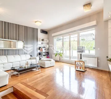 Zagreb, Gorice, atraktivan četverosoban stan s parkingom, 146 m²