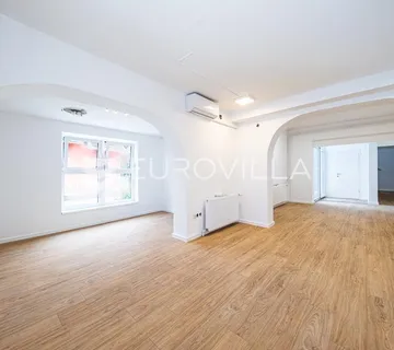 Zagreb, Maksimir, Sermageova, dvoetažni poslovni prostor uredske namjene 380 m²