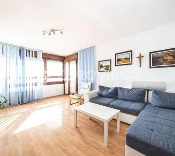 Zagreb, Prečko, odličan trosoban stan 78,63 m², prekrasan pogled - cover
