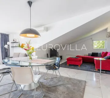 Dugi Rat, Jesenice, penthouse s pogledom na more - cover