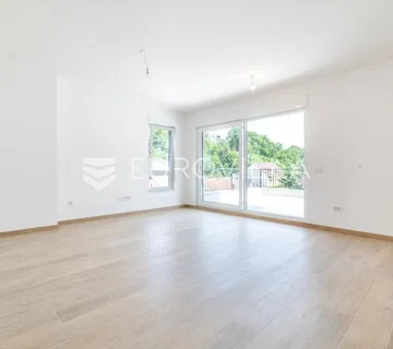 Zagreb, Šestinski dol, Vrhunski četverosoban stan s GPM 105 m2 NKP - cover