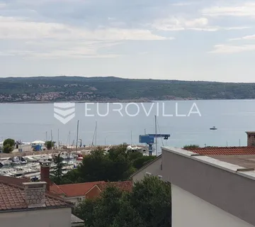 Crikvenica, luksuzan trosoban stan 114 m² s garažom, 150m od mora - cover
